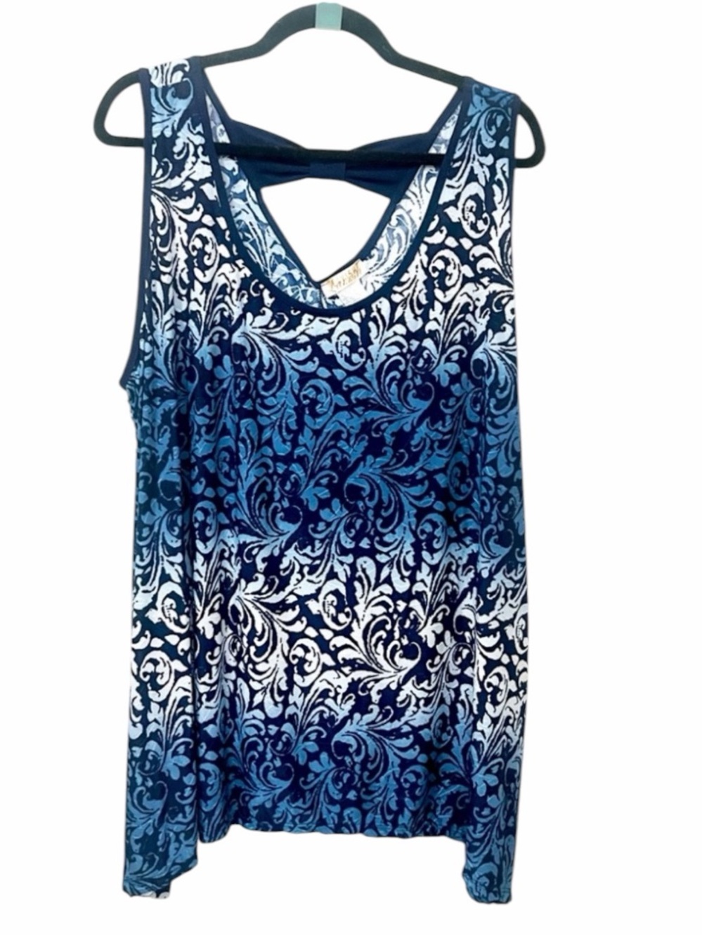 New Lavish Plus Women's Top Blouse  Scrolls Ombre Design Sleeveless  Bow Back